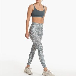 Vuori Clean Elevation Legging